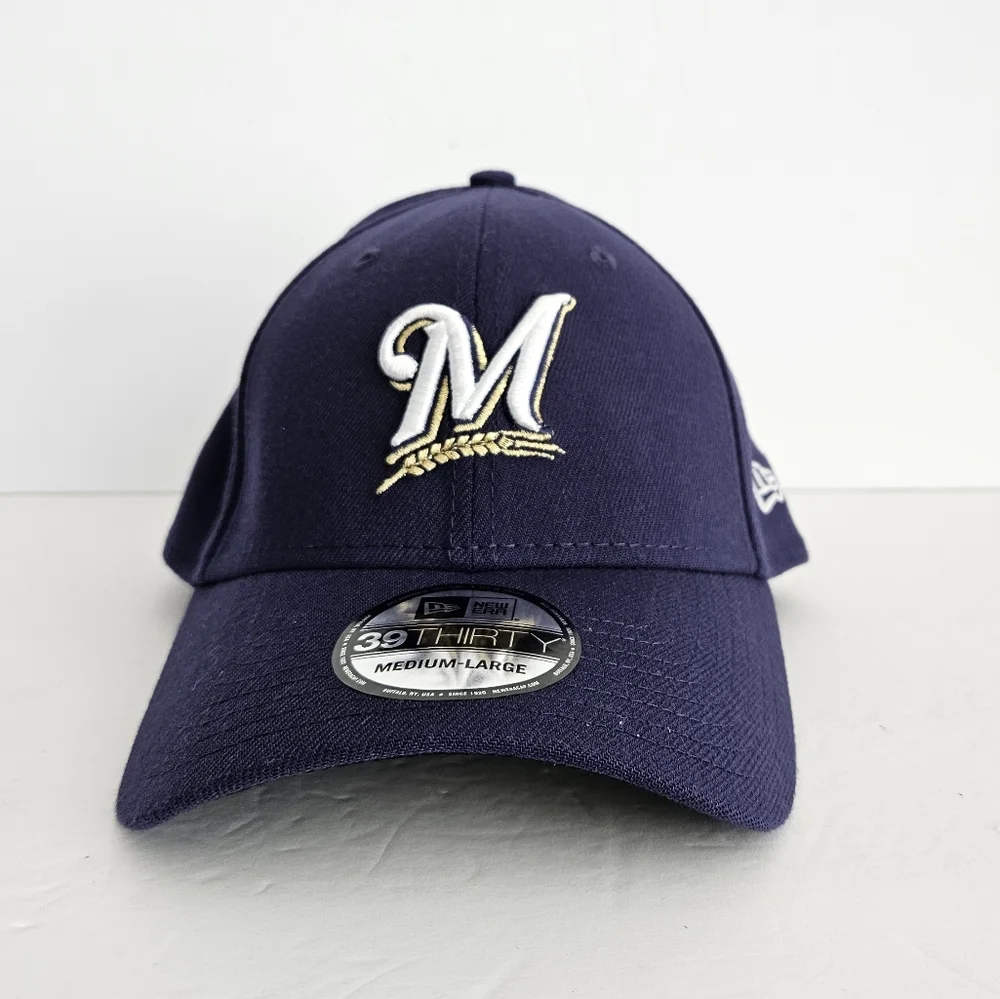 New‎ Milwaukee Brewers Hat MLB Baseball New Era Classic 39THIRTY Cap Size M/L